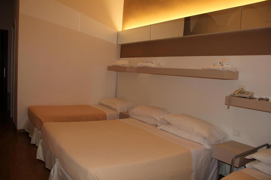 Hotel Melograno Spotorno Eksteriør billede